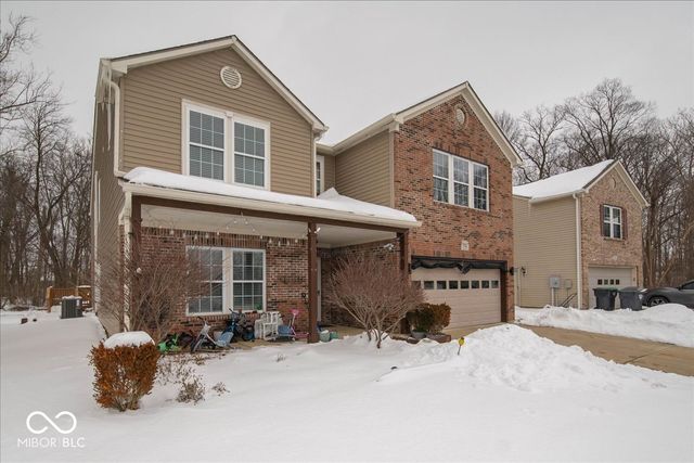 2940 Treehouse Pass, Greenwood, IN 46143
