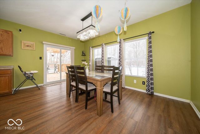 2940 Treehouse Pass, Greenwood, IN 46143