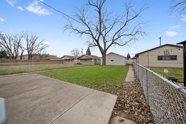 12809 S May Street, Calumet Park, IL 60827