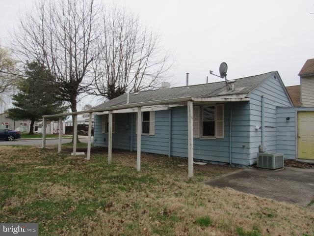 172 BOSTON RD, Pennsville, NJ 08070