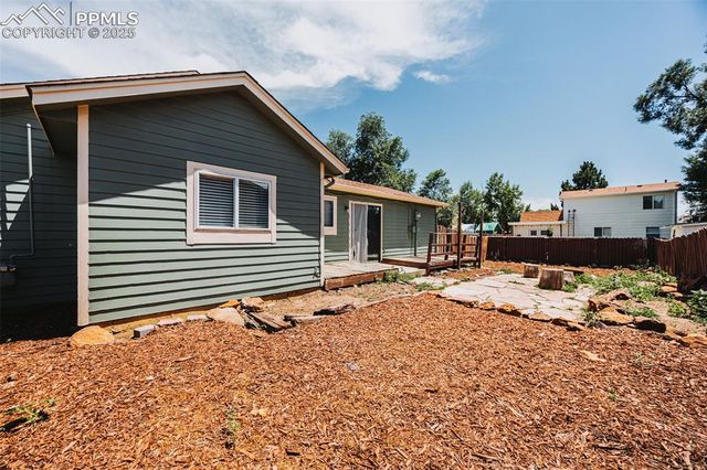 920 Nolte Drive, Colorado Springs, CO 80916