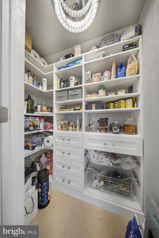 4929 SAMMY JOE DR, Fairfax, VA 22030
