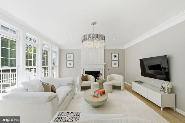 4929 SAMMY JOE DR, Fairfax, VA 22030