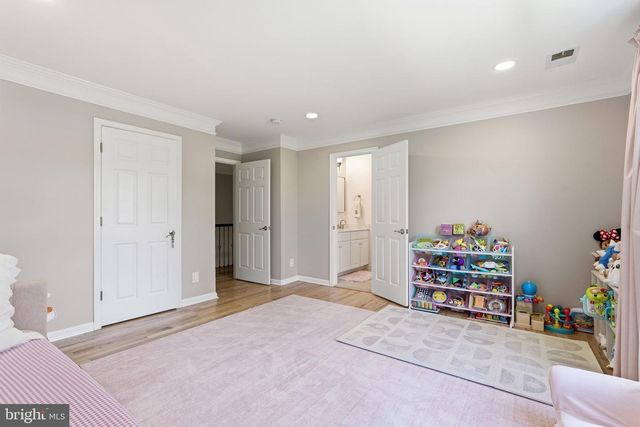 4929 SAMMY JOE DR, Fairfax, VA 22030