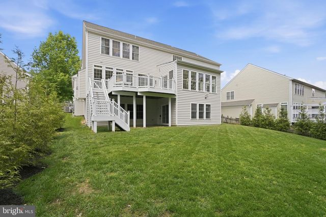 4929 SAMMY JOE DR, Fairfax, VA 22030