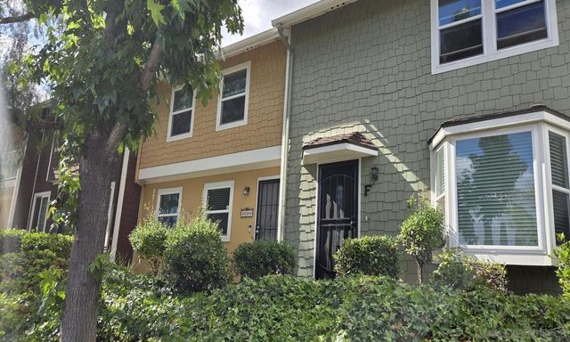 7839 Rancho Fanita Dr E, Santee, CA 92071