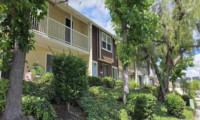 7839 Rancho Fanita Dr E, Santee, CA 92071