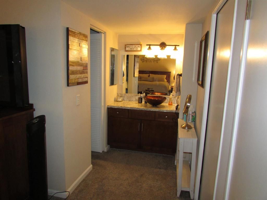 Image 15 of property listing at 7839 Rancho Fanita Dr Unit E Unit E, Santee, CA 92071