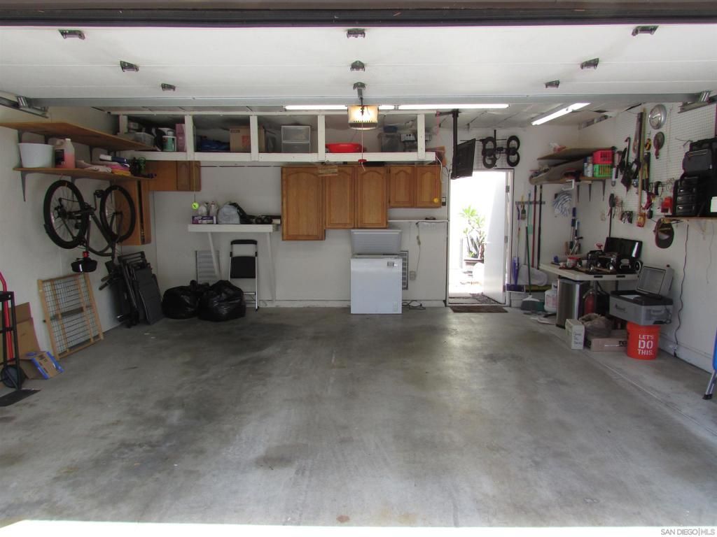 Image 31 of property listing at 7839 Rancho Fanita Dr Unit E Unit E, Santee, CA 92071