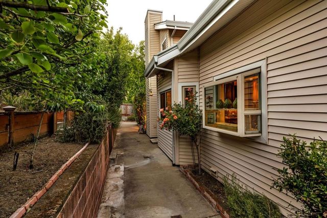 1225 Magnolia Avenue, Millbrae, CA 94030