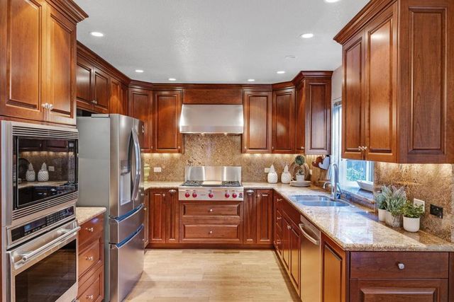 1225 Magnolia Avenue, Millbrae, CA 94030
