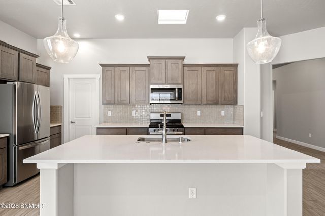 3072 Don Buck Drive, Las Cruces, NM 88011