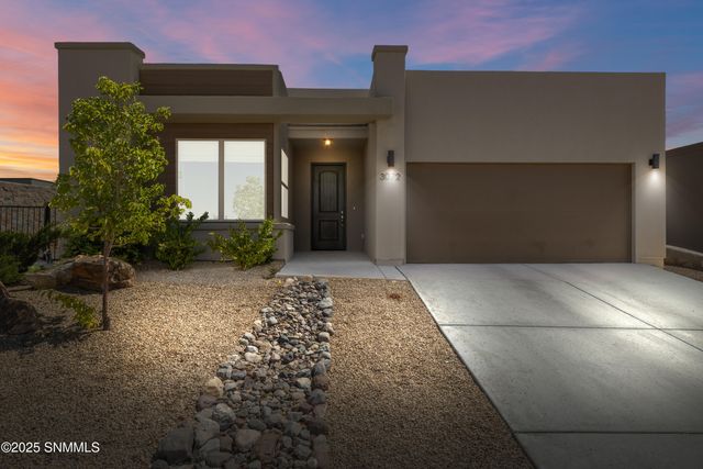 3072 Don Buck Drive, Las Cruces, NM 88011