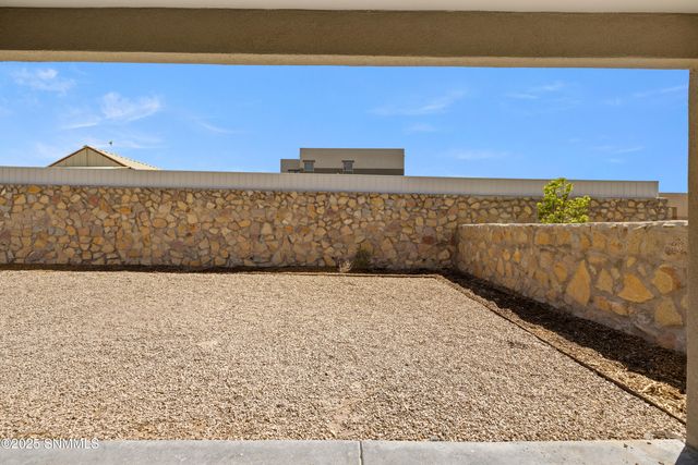 3072 Don Buck Drive, Las Cruces, NM 88011