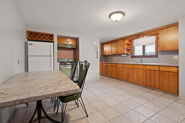 161 Park St, Medford, MA 02155