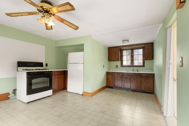 161 Park St, Medford, MA 02155