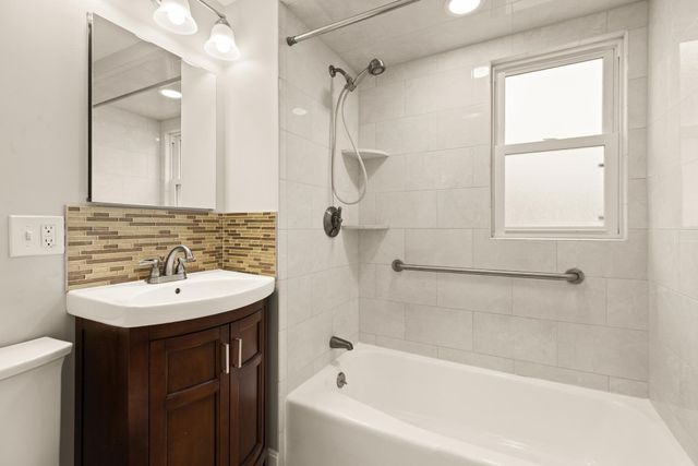 161 Park St, Medford, MA 02155