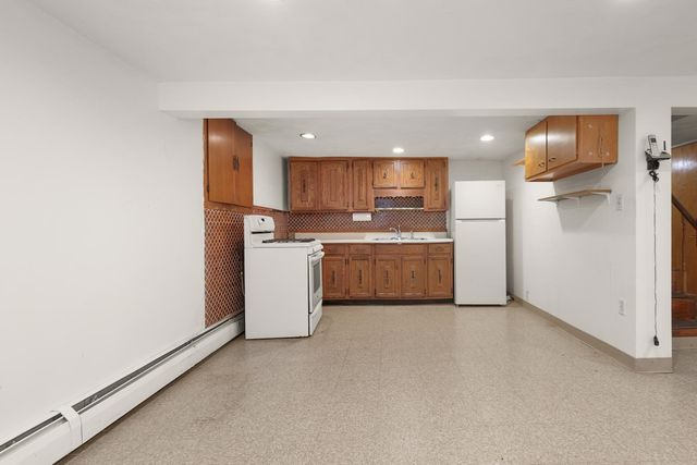 161 Park St, Medford, MA 02155