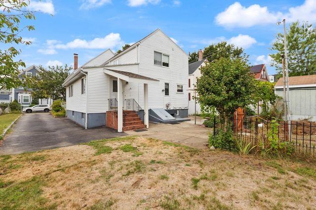161 Park St, Medford, MA 02155