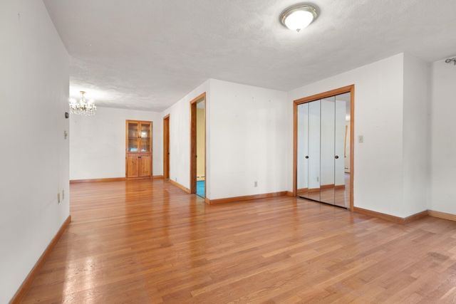 161 Park St, Medford, MA 02155