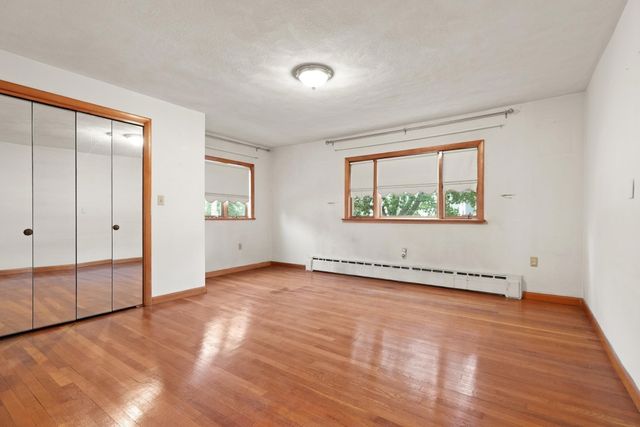 161 Park St, Medford, MA 02155