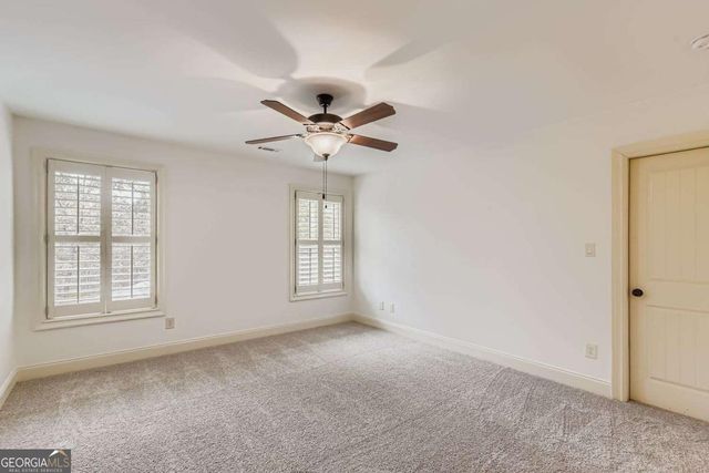 374 Beaumont Farms Drive, Sharpsburg, GA 30277