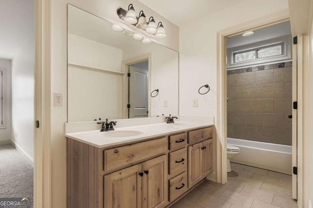 374 Beaumont Farms Drive, Sharpsburg, GA 30277