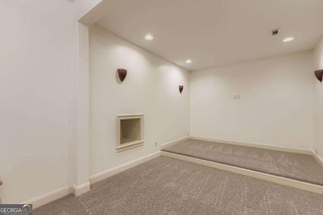 374 Beaumont Farms Drive, Sharpsburg, GA 30277