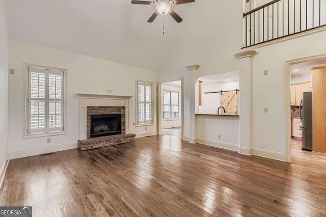 374 Beaumont Farms Drive, Sharpsburg, GA 30277