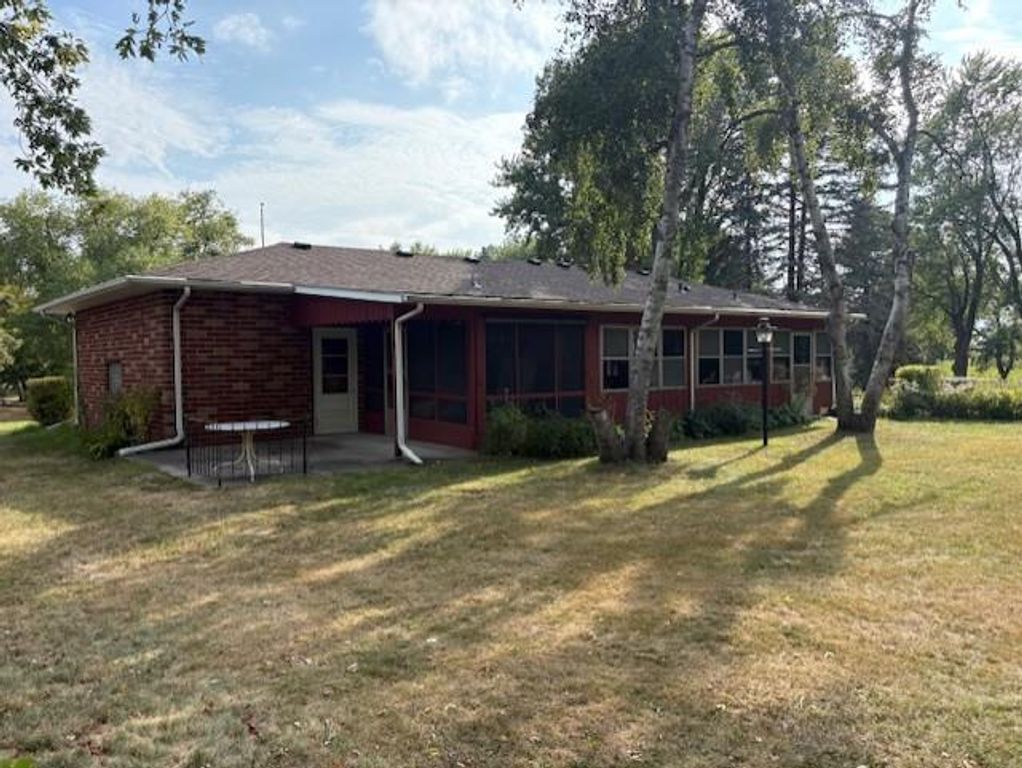 1445 Floral Drive W, Arden Hills, MN 55112 — photo 5