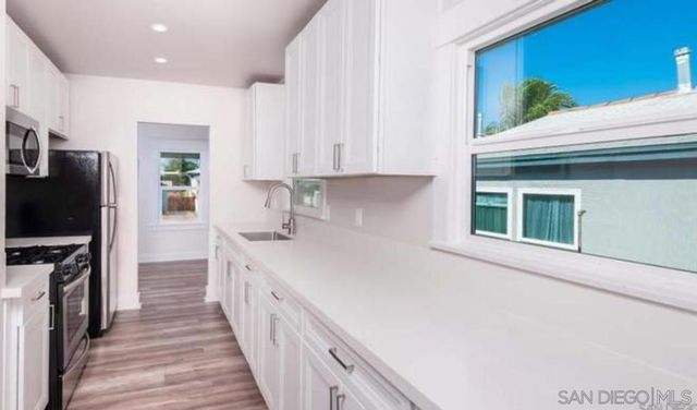 110 E 5th, National City, CA 91950