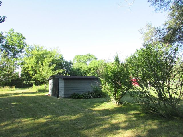 4364 E Atherton Road, Burton, MI 48519