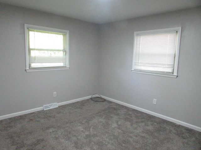 4364 E Atherton Road, Burton, MI 48519