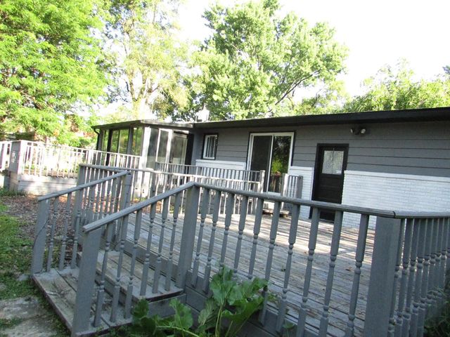 4364 E Atherton Road, Burton, MI 48519