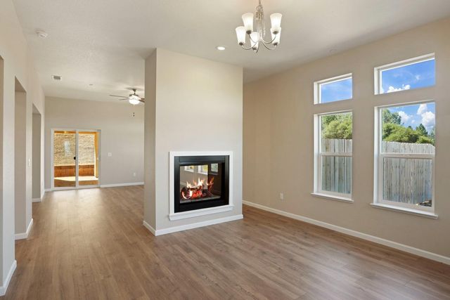 1826 Goldstone Ave, Jackson, CA 95642