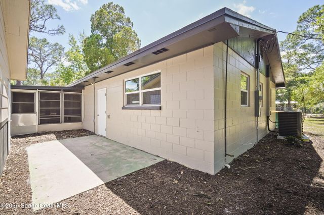 2761 Oklahoma Street, Melbourne, FL 32904