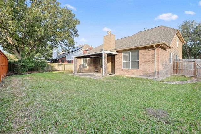 11022 Collingswood Drive, La Porte, TX 77571