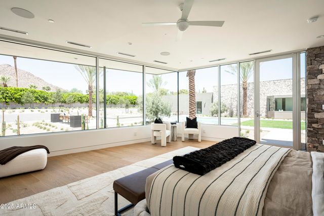 5120 N CASA BLANCA Drive, Paradise Valley, AZ 85253