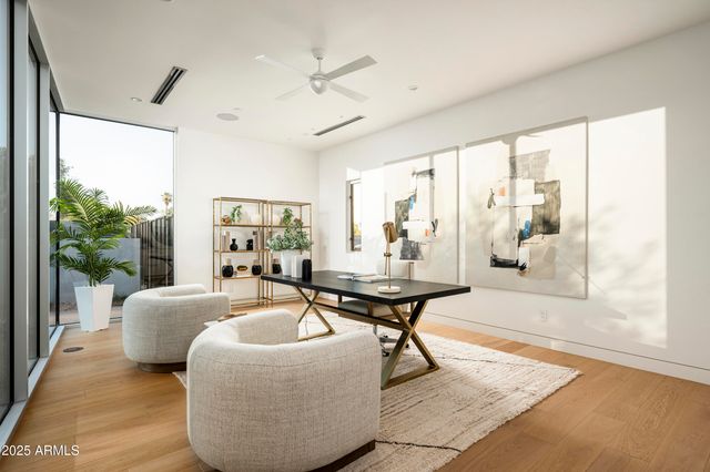 5120 N CASA BLANCA Drive, Paradise Valley, AZ 85253