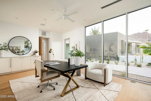 5120 N CASA BLANCA Drive, Paradise Valley, AZ 85253