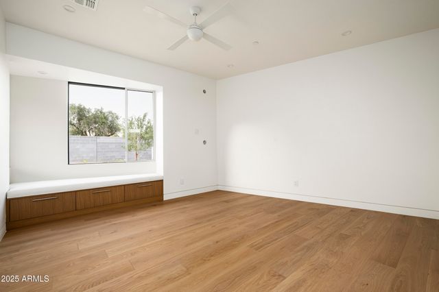 5120 N CASA BLANCA Drive, Paradise Valley, AZ 85253