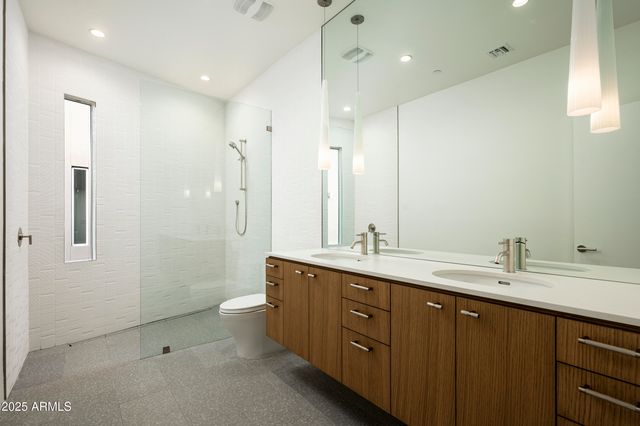 5120 N CASA BLANCA Drive, Paradise Valley, AZ 85253