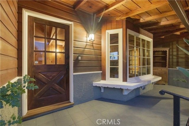 22121 Avenue Morelos, Woodland Hills (los Angeles), CA 91364