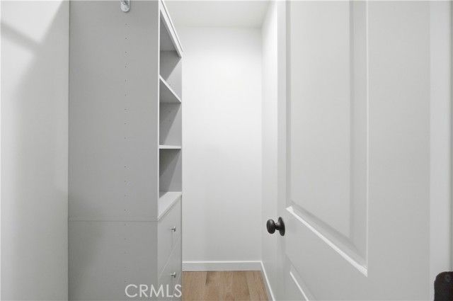 22121 Avenue Morelos, Woodland Hills (los Angeles), CA 91364