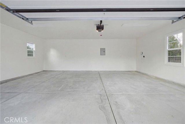 22121 Avenue Morelos, Woodland Hills (los Angeles), CA 91364