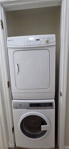 1415 NE 8th TER, Cape Coral, FL 33909