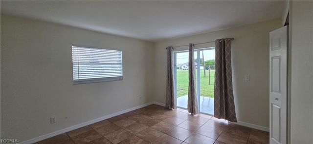 1415 NE 8th TER, Cape Coral, FL 33909