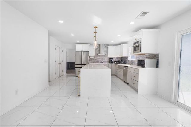 1443 Wilson Manor Circle, Lawrenceville, GA 30045