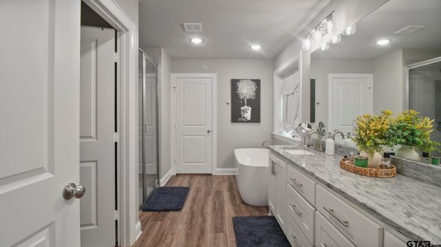 14144 Foxtail Dr, Flint, TX 75762