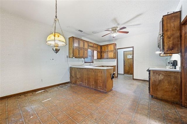 105 Swanson, Peachtree City, GA 30269